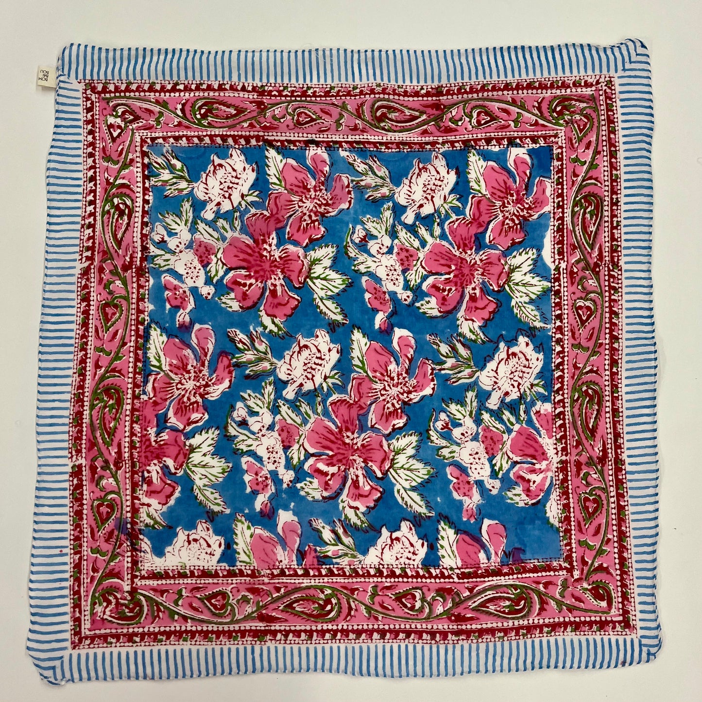 Pañoleta azul flores rosas