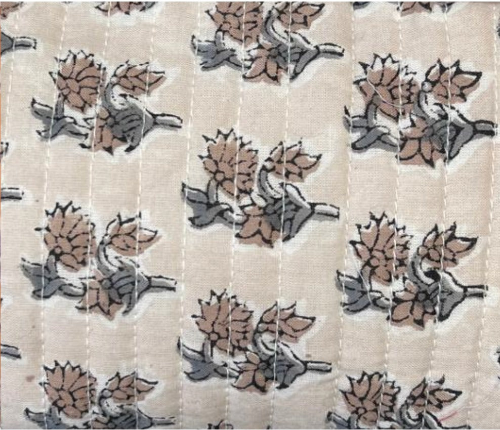 Set de 3 bolsas Beige con flores tierra