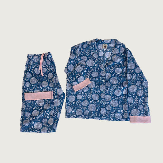 Pijama Bindi azul con girasoles